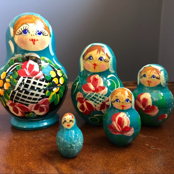 Vintage Other - Matryoska Russian Nesting Dolls